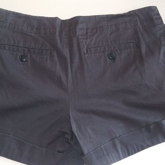 Mossimo grey pleated shorts sz 14 - Picture 3 of 7